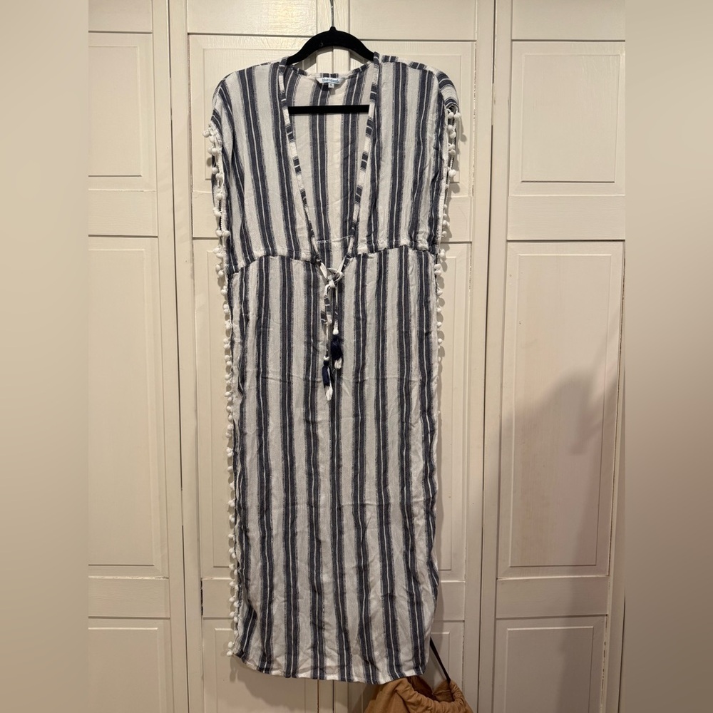 Blue island coverup size small‎ NWOT